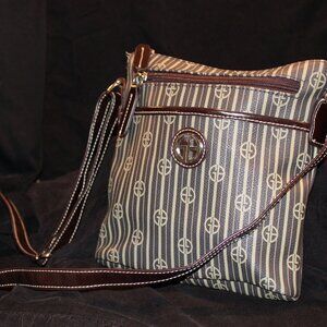 Giani Bernini Crossbody